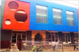 Pemasangan composite panel di Ruko Diamond Golden Cinere